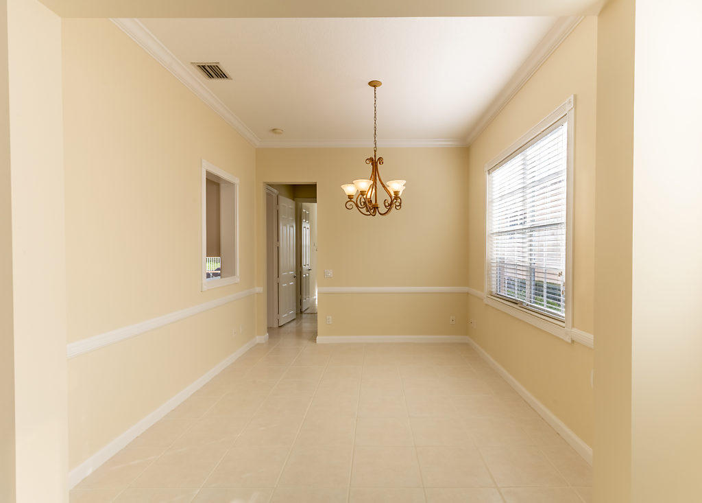8435 Yorke Road Wellington, FL 33414 - Photo 7 of 31 IMG_0353-HDR-SMALL