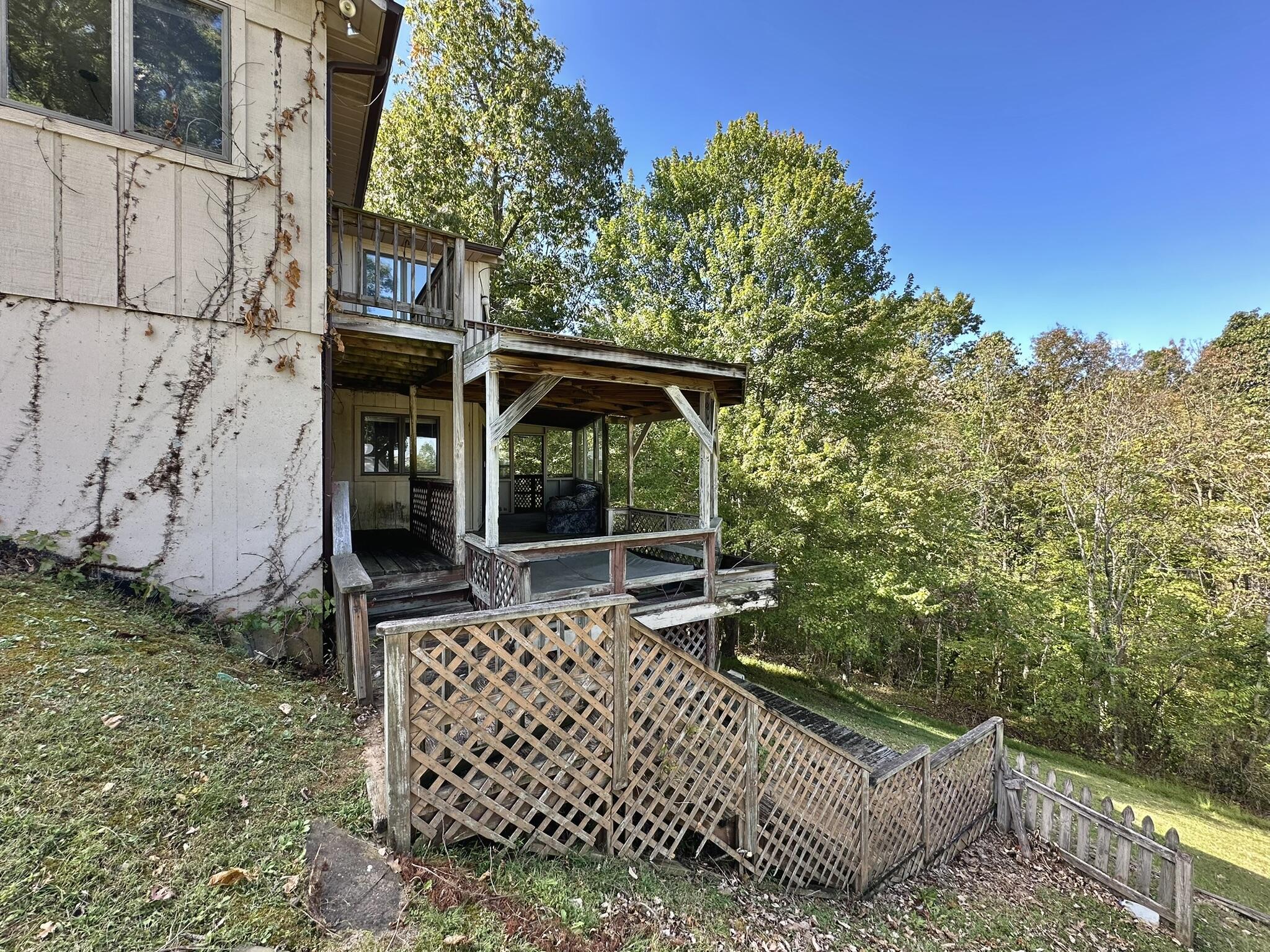 607 Old Lock 21 Road Monticello, KY 42633 - Photo 74 of 88 607_Old_21_ext_26