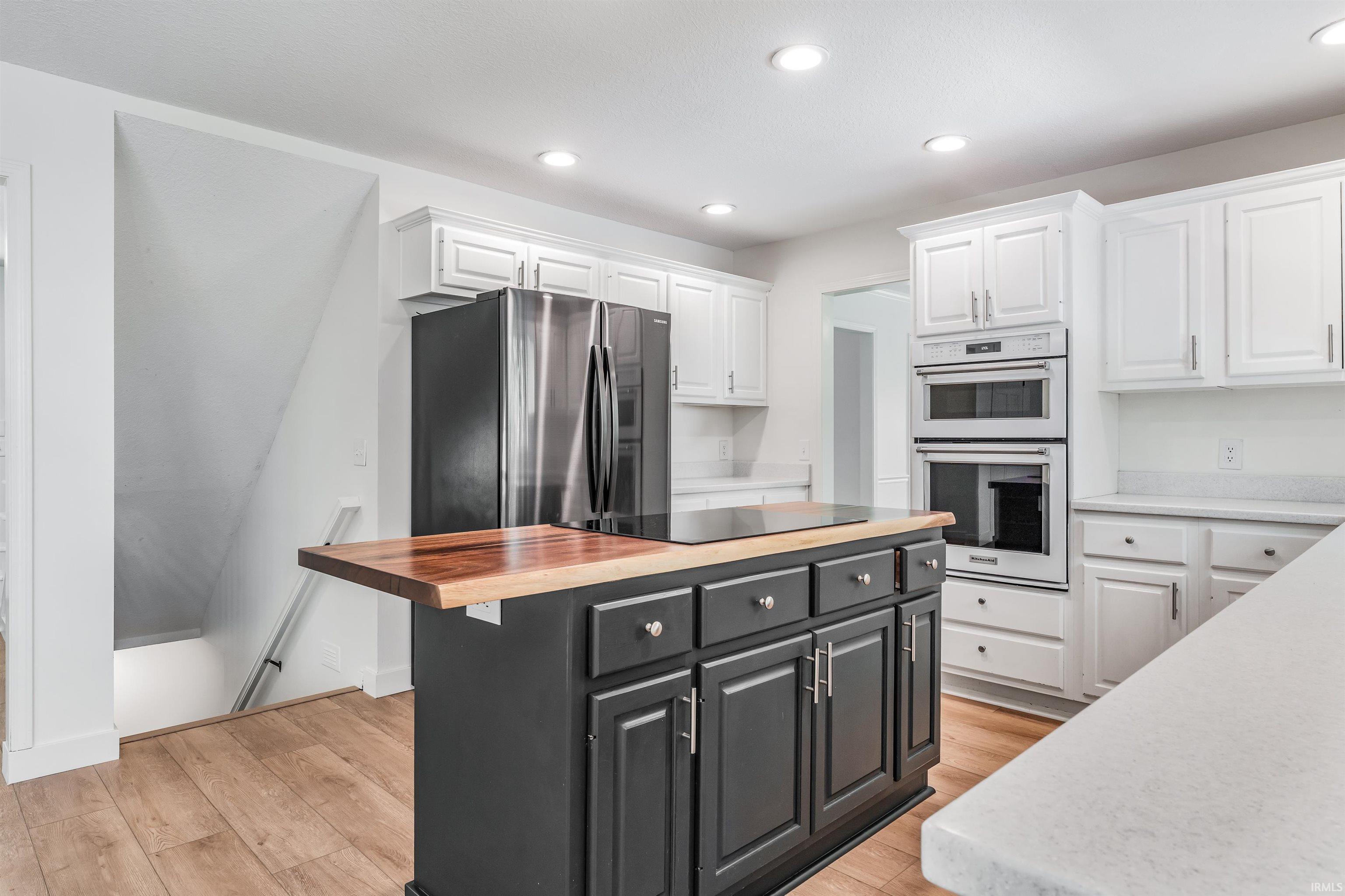 13731 Dunton Road Fort Wayne, IN 46845 - Photo 5 of 24 Gallery Image 5