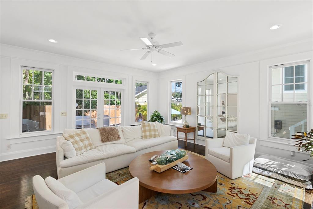 2630 West Prospect Road Tampa, FL 33629 - Photo 26 of 100