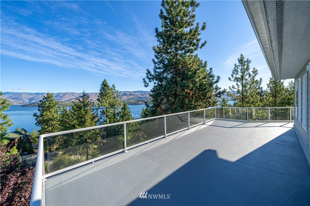 7500 Upper Ridge Road Chelan, WA 98816 - Photo 6 of 28 Gallery Image 6