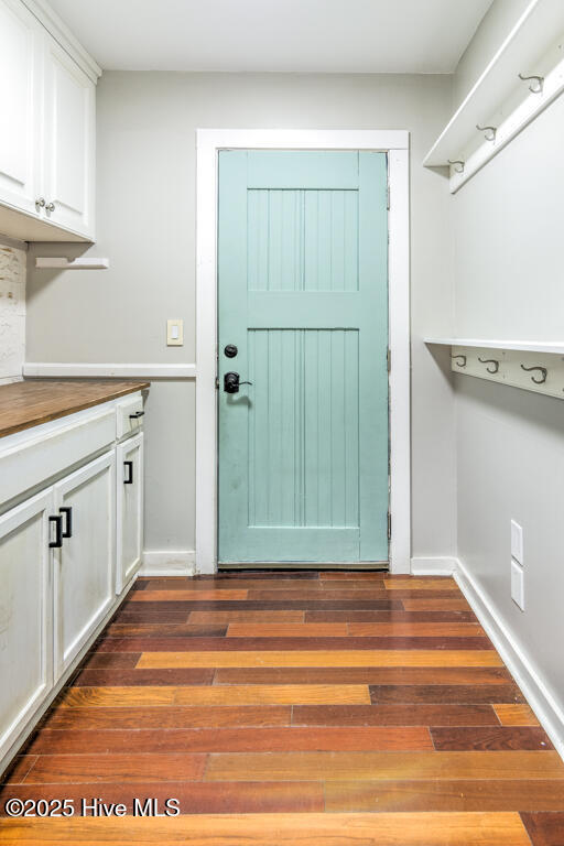 2428 Tram Road New Bern, NC 28562 - Photo 22 of 57 Enter the Mud Room from the Garage