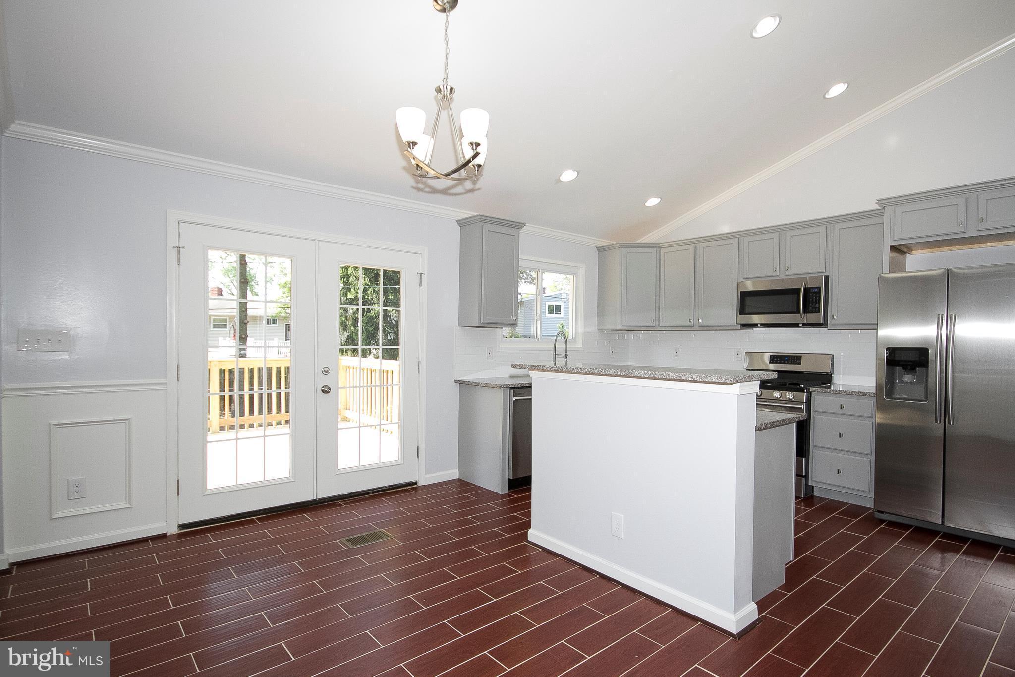 5505 Northgreen Road Baltimore, MD 21244 - Photo 11 of 30 Dining Room