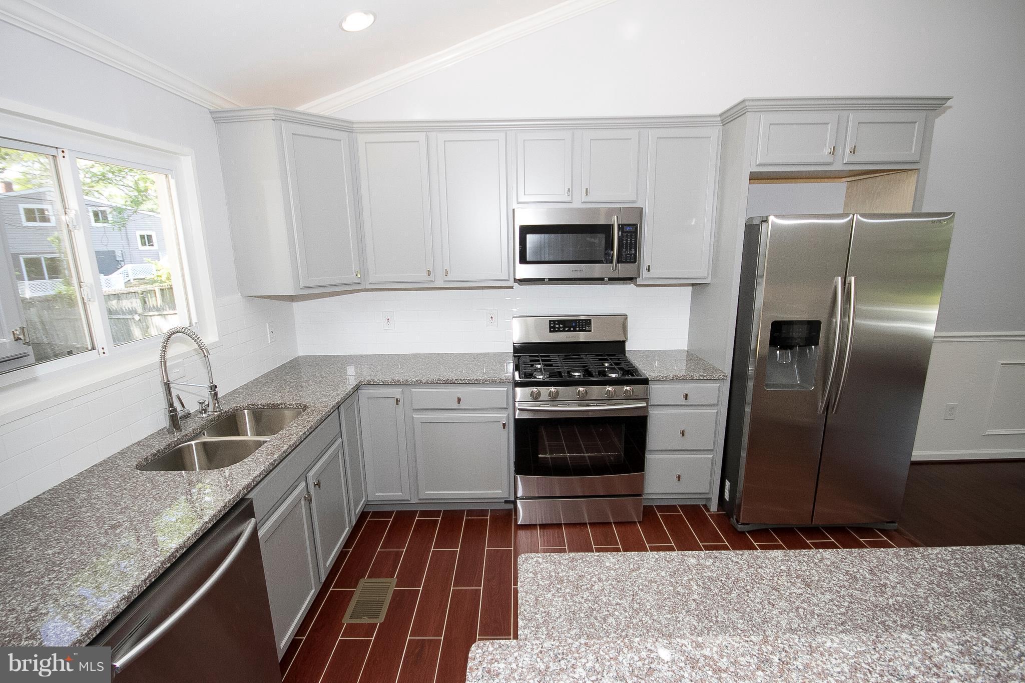 5505 Northgreen Road Baltimore, MD 21244 - Photo 14 of 30 Kitchen