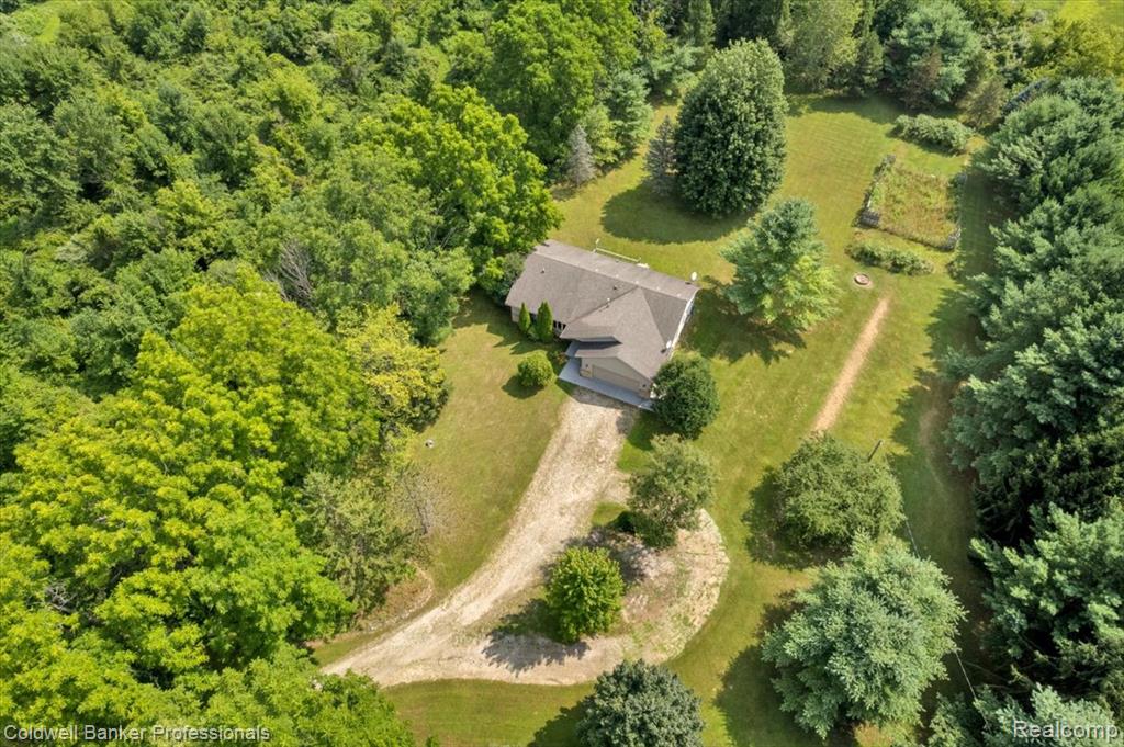 3443 Ivory Road Lapeer, MI 48446 - Photo 5 of 23