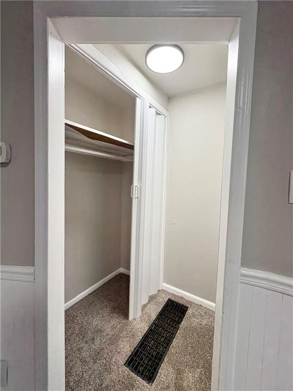594 East Madison Street Rochester, PA 15074 - Photo 8 of 16