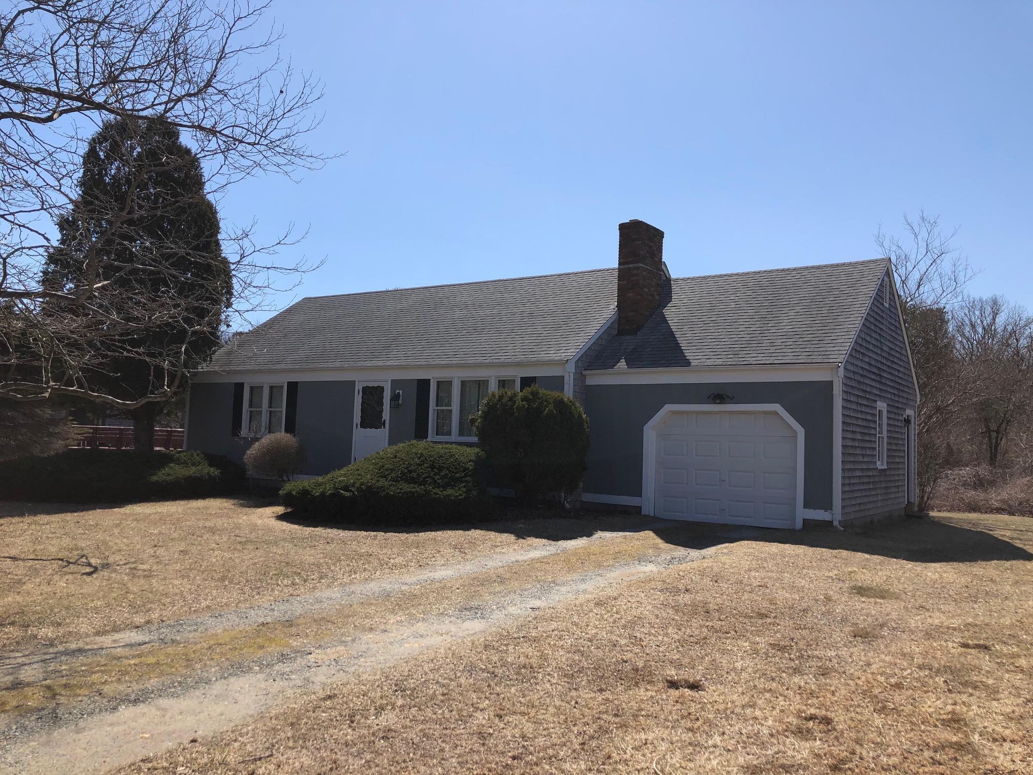 5 Piccadilly Road Sandwich, MA 02563 - Photo 2 of 17 IMG_7279