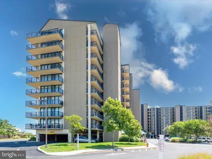 $599,750 | 409 Annapolis House Road, Unit 409N, Bethany Beach, DE 19930