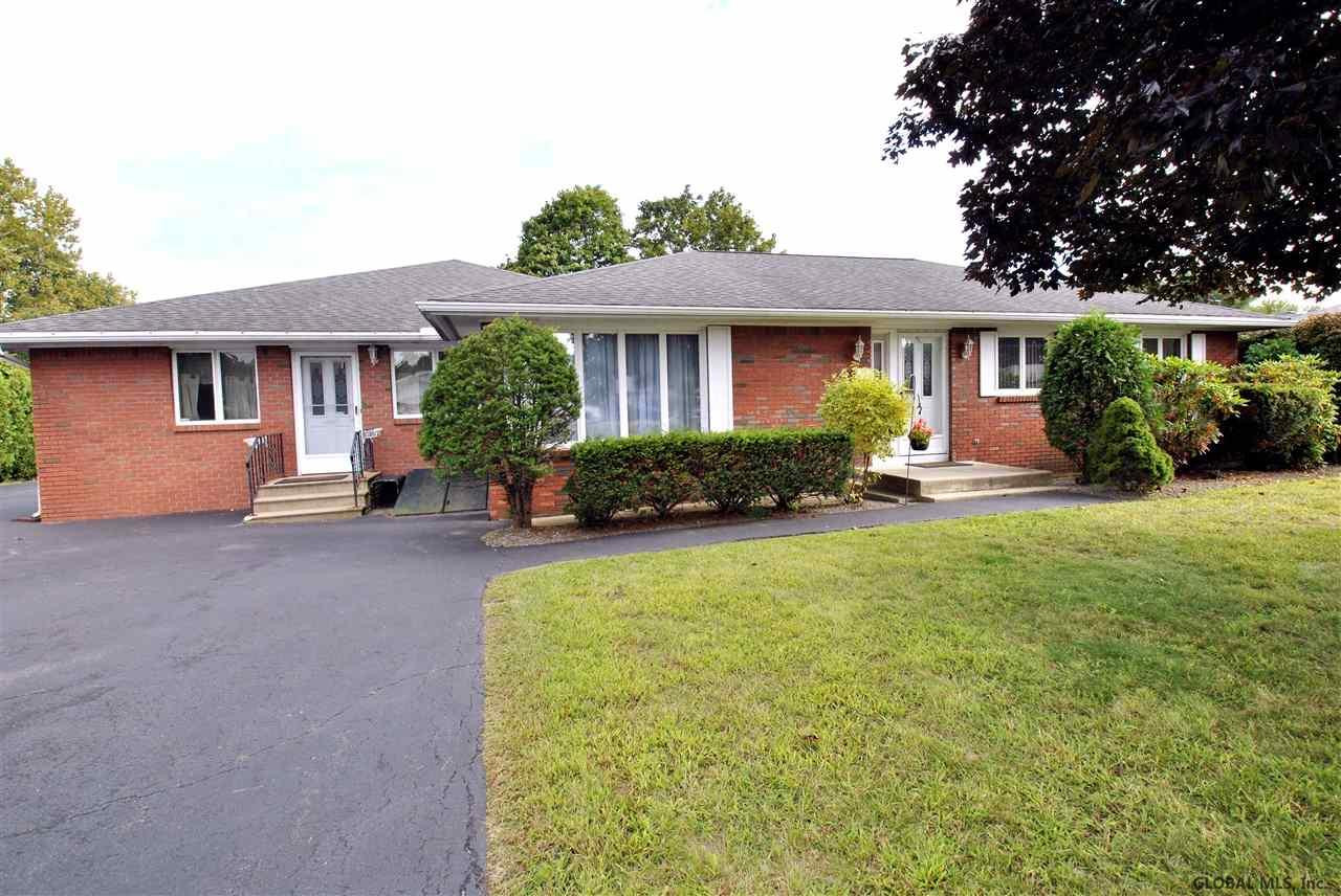 29 Rondack Road Colonie, NY 12205 - Photo 1 of 25 Photo 1