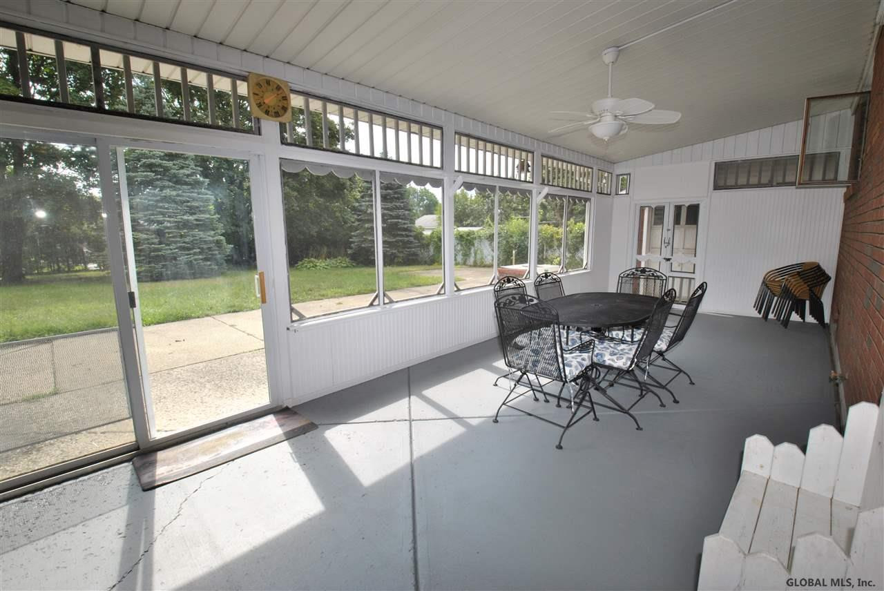 29 Rondack Road Colonie, NY 12205 - Photo 7 of 25 Photo 7