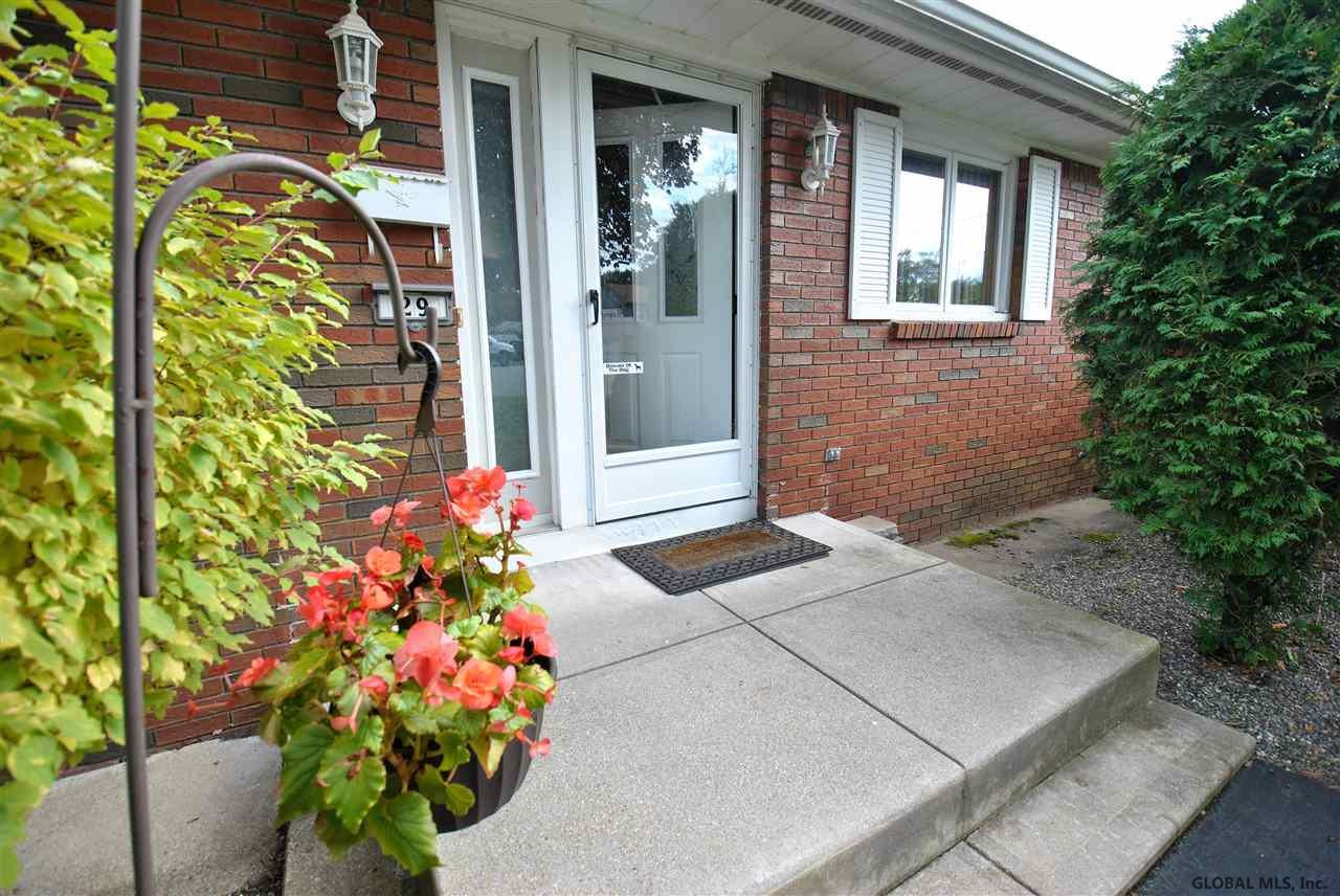 29 Rondack Road Colonie, NY 12205 - Photo 9 of 25 Photo 9