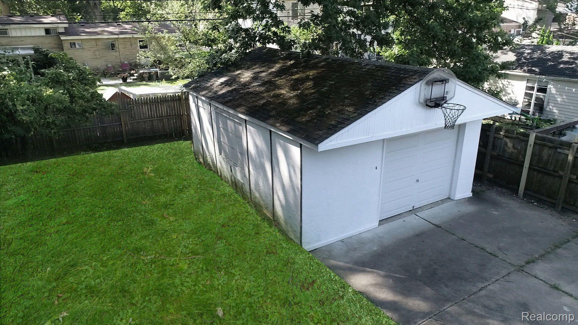 338 Roth Boulevard Clawson, MI 48017 - Photo 28 of 30 Gallery Image 28