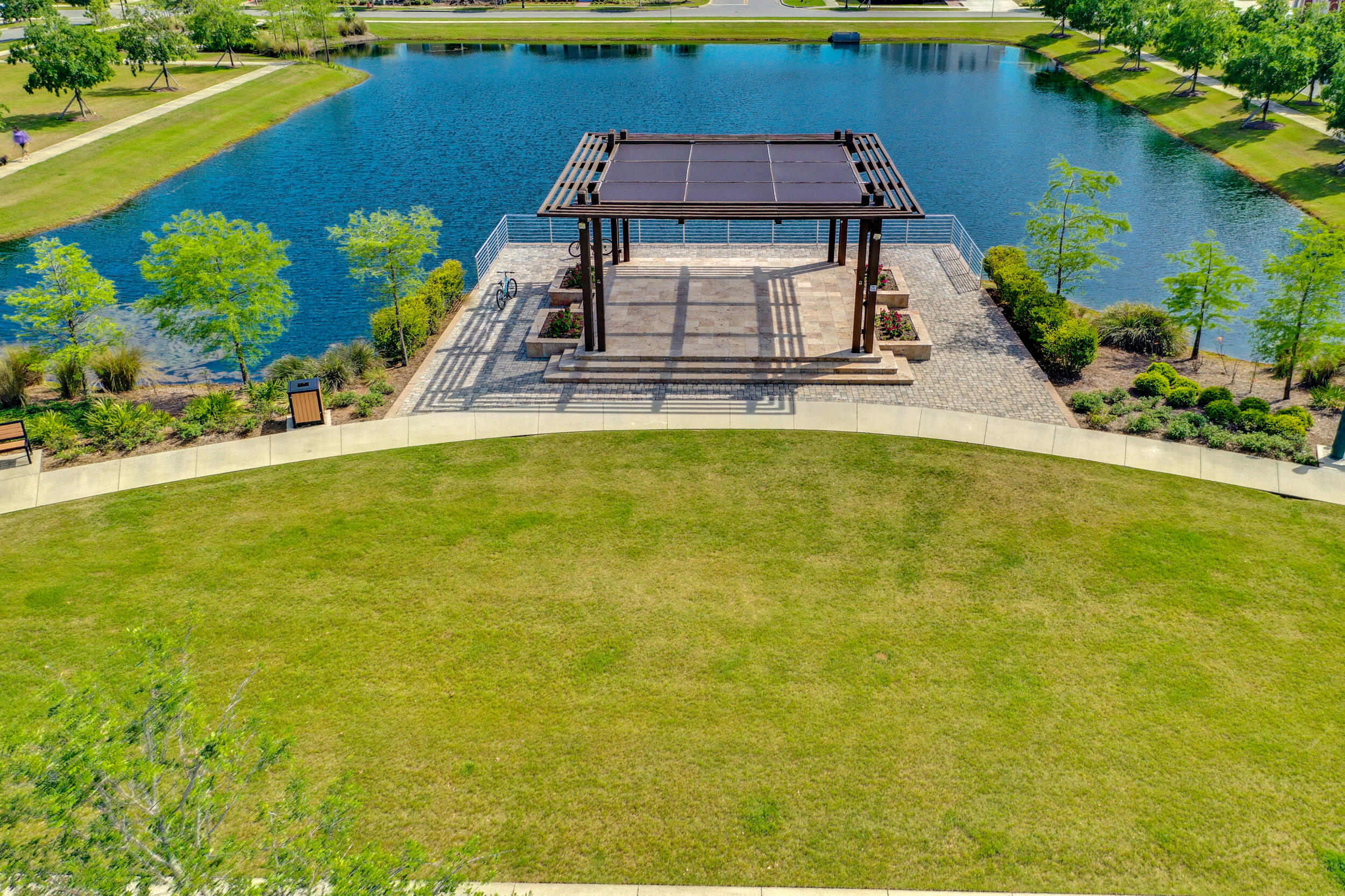 1313 North Discovery Loop Panama City, FL 32405 - Photo 48 of 50 a front view of a house with a garden