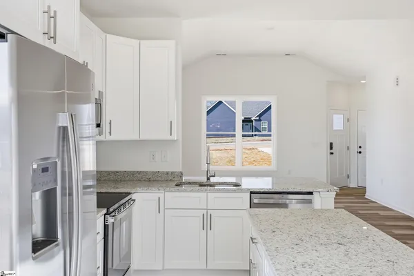 $259,900 | 609 South Cherry Street, Seneca, SC 29678