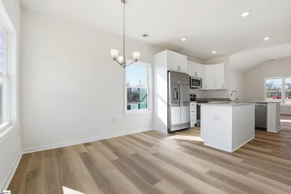 $259,900 | 609 South Cherry Street, Seneca, SC 29678