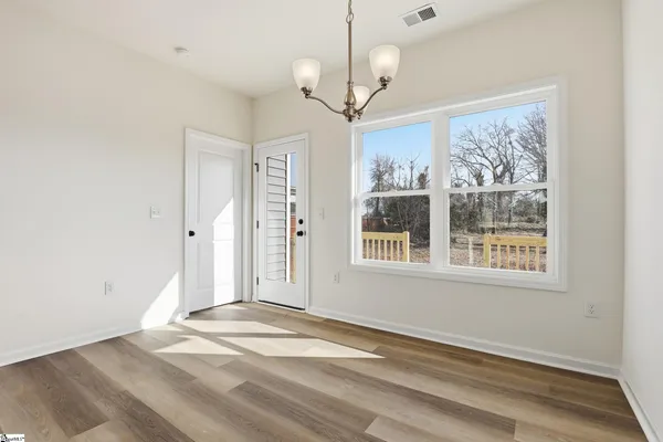 $259,900 | 609 South Cherry Street, Seneca, SC 29678