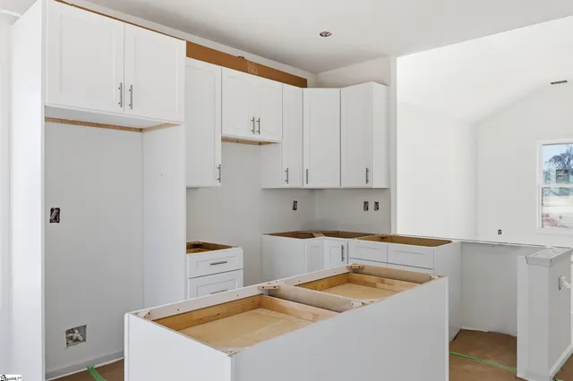 $267,000 | 609 South Cherry Street, Seneca, SC 29678