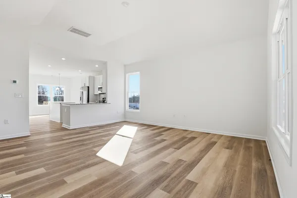 $259,900 | 609 South Cherry Street, Seneca, SC 29678