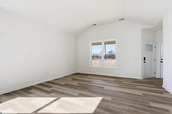 $259,900 | 609 South Cherry Street, Seneca, SC 29678