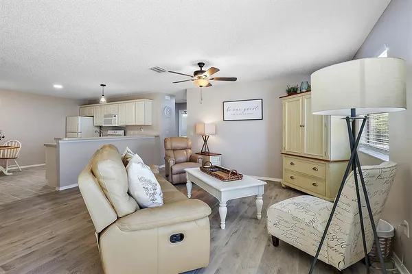 $2,100 | 2014 Johnson Court, The Villages, FL 32162