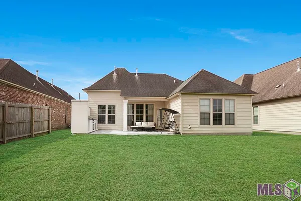 $335,000 | 14361 Coursey Cove Avenue, Baton Rouge, LA 70817