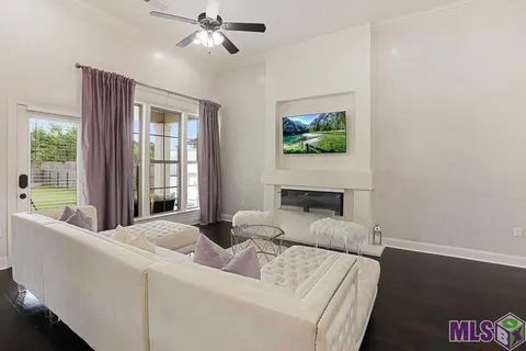 $335,000 | 14361 Coursey Cove Avenue, Baton Rouge, LA 70817