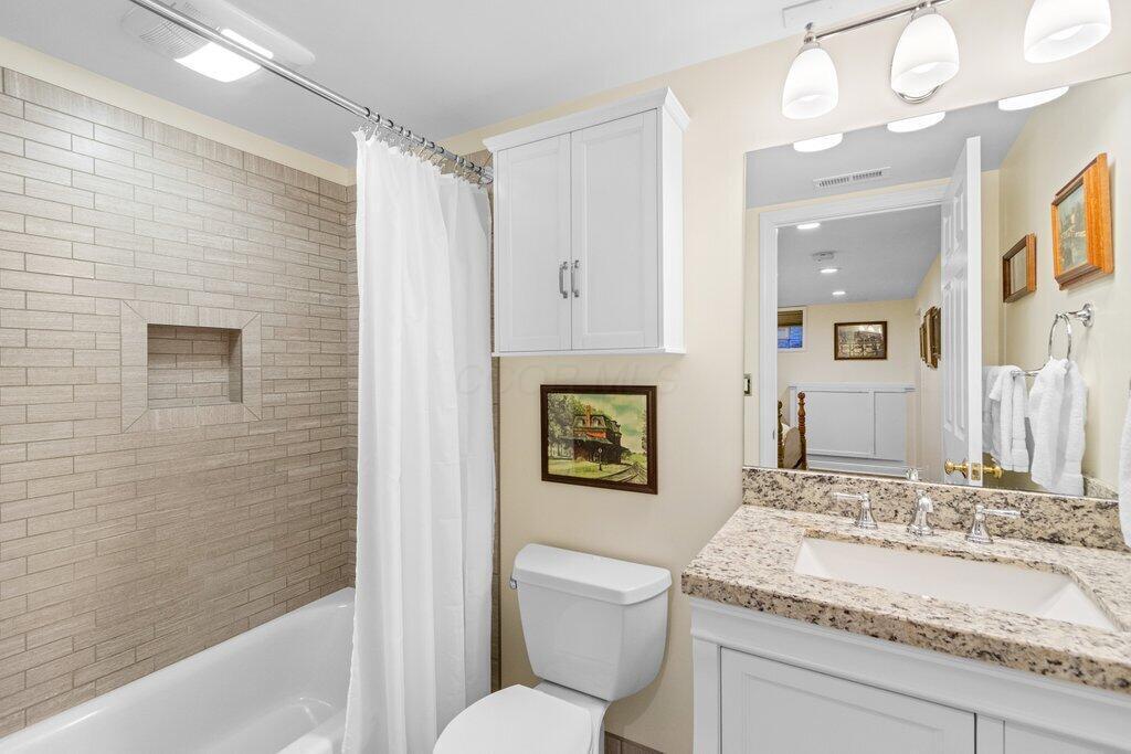 235 Fallis Road Columbus, OH 43214 - Photo 24 of 29