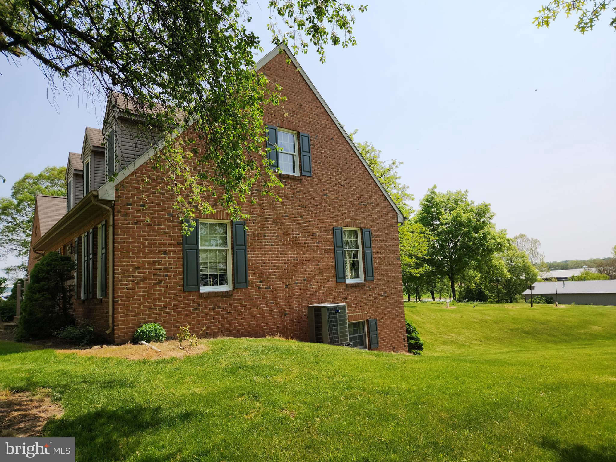 1506 Country Squire Road Elizabethtown, PA 17022 - Photo 5 of 30