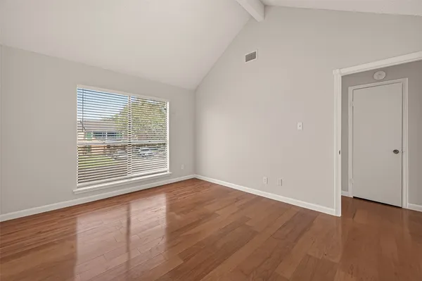 $1,200 | 8483 Sands Point Drive, Houston, TX 77036