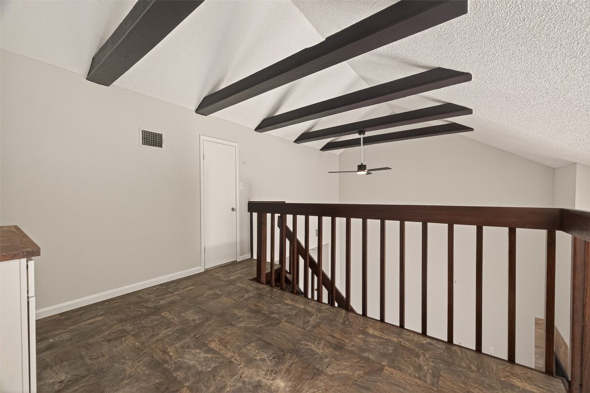 8483 Sands Point Drive Houston, TX 77036 - Photo 18 of 23 a view of entryway