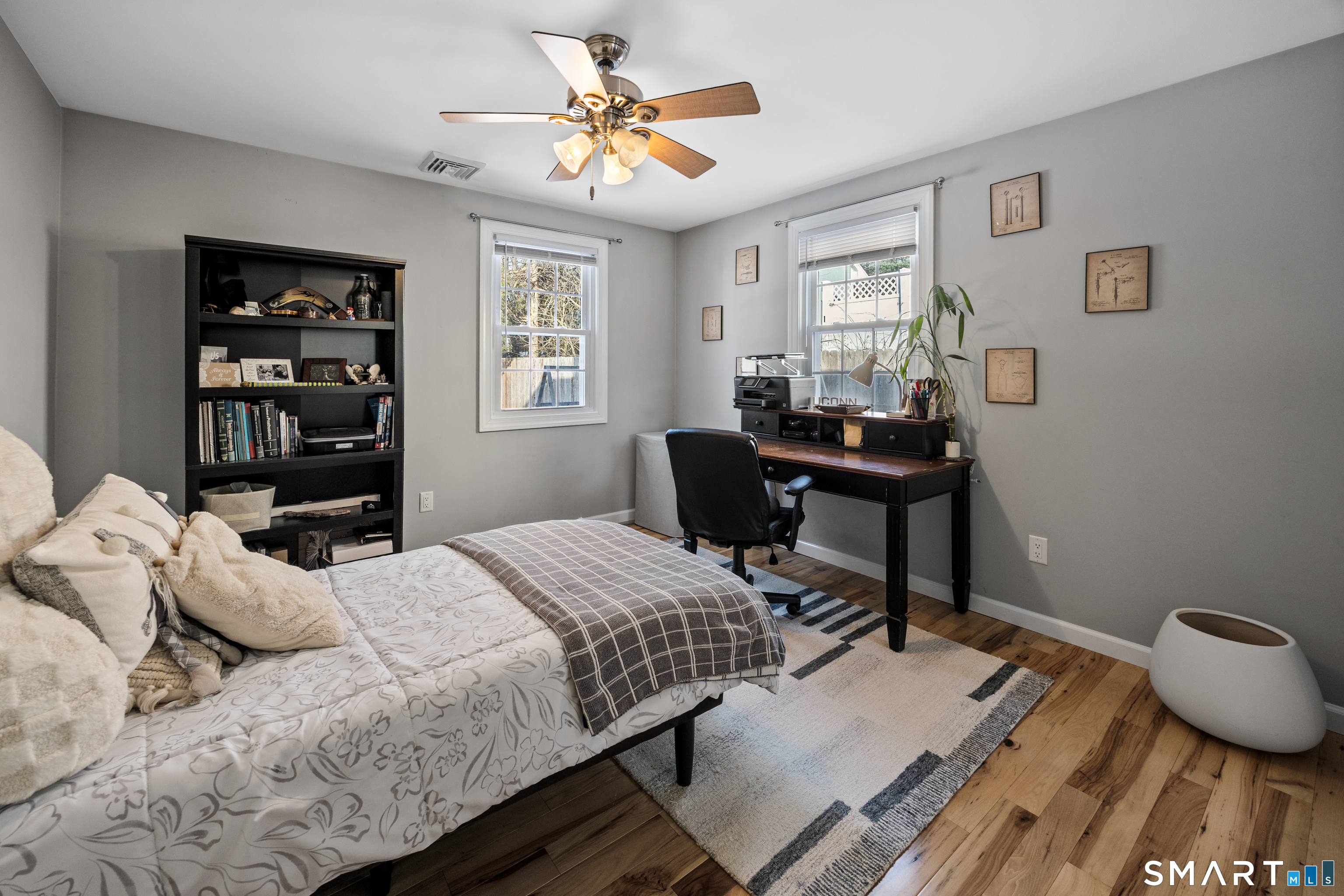 29 Reliance Road Plainville, CT 06062 - Photo 15 of 25 a bedroom that has a bed and a table in it