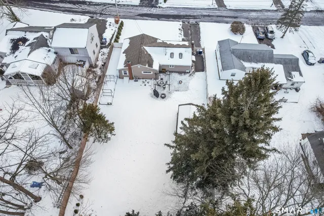 $379,500 | 29 Reliance Road, Plainville, CT 06062