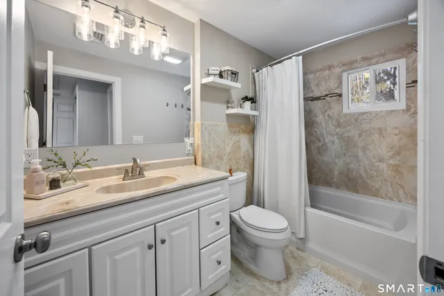 $379,500 | 29 Reliance Road, Plainville, CT 06062