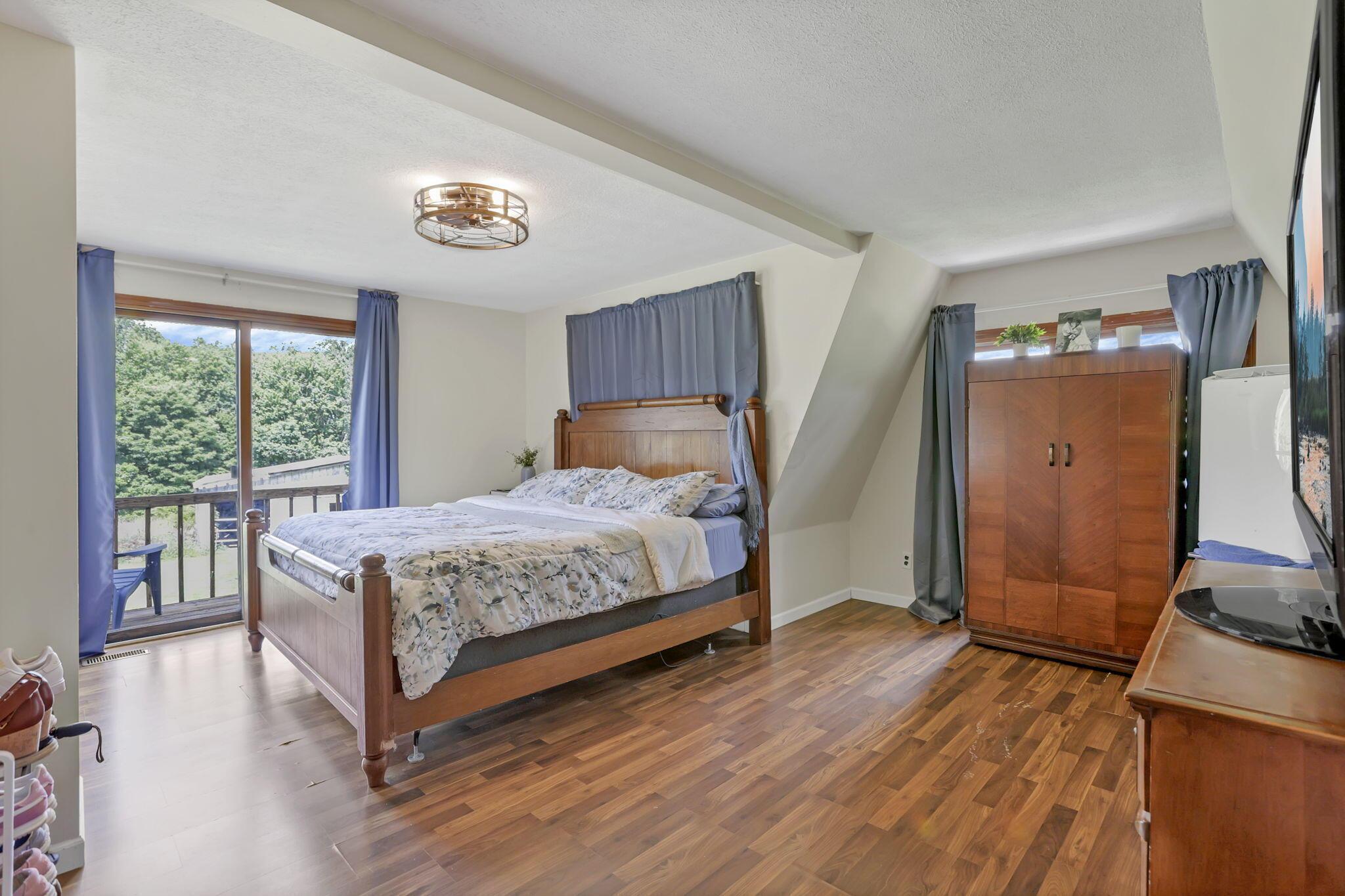 22540 Bunker Hill Road Sugar Grove, OH 43155 - Photo 25 of 79 Main Bedroom