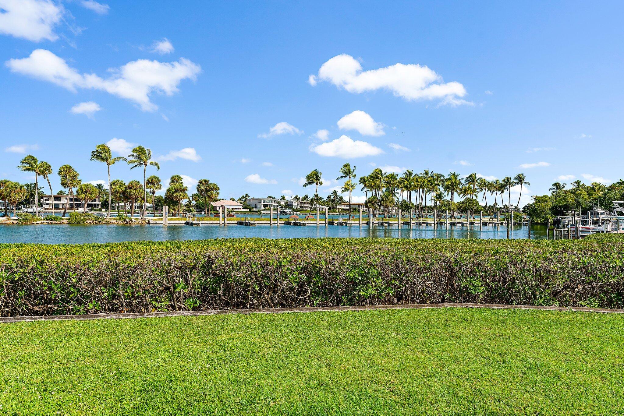 755 Saturn Street, Unit E201 Jupiter, FL 33477 - Photo 21 of 27 014-755SaturnStD205-Jupiter-FL-SMALL