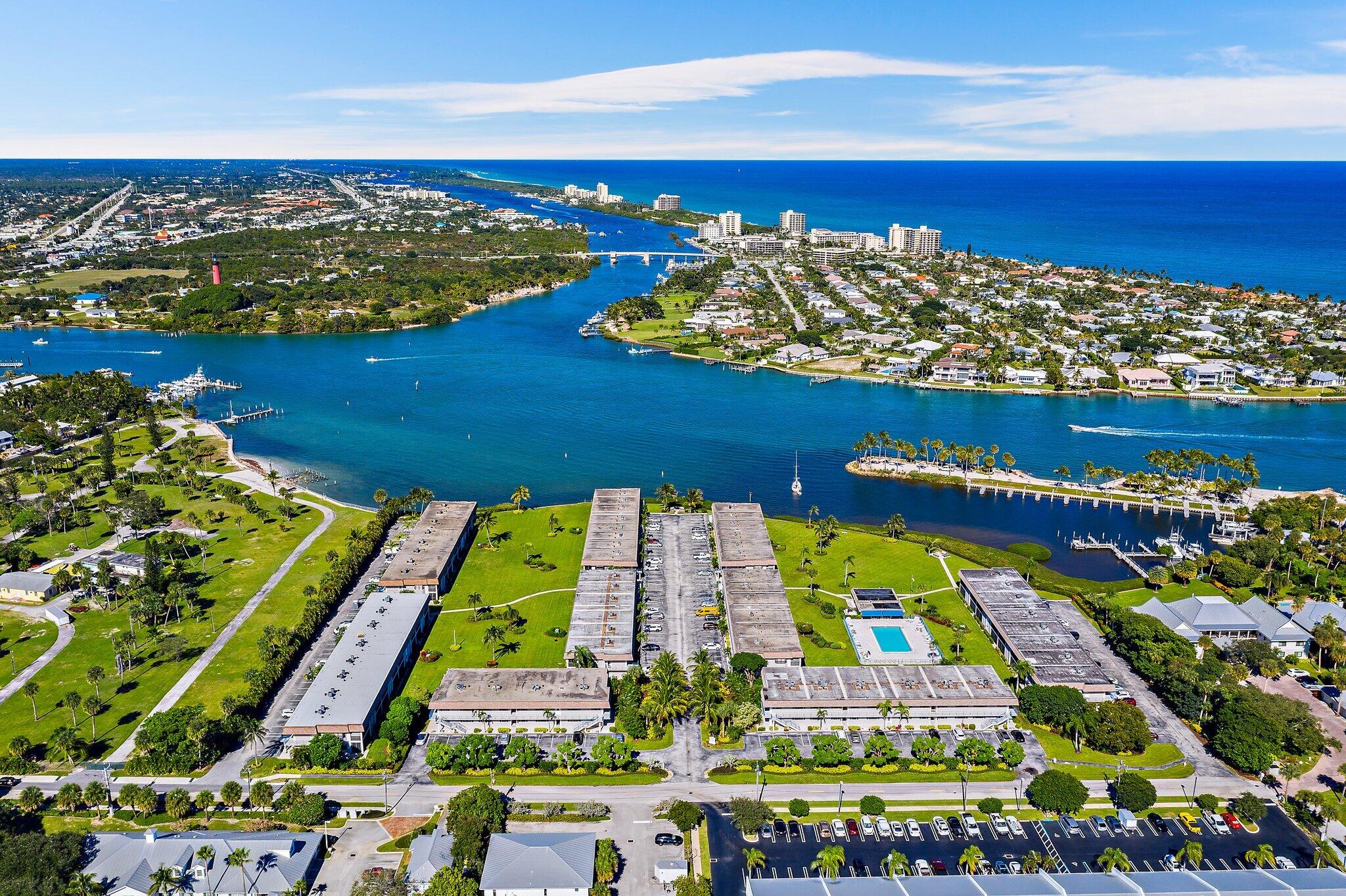 755 Saturn Street, Unit E201 Jupiter, FL 33477 - Photo 24 of 27 013-JupiterInletCondos-FL-SMALL