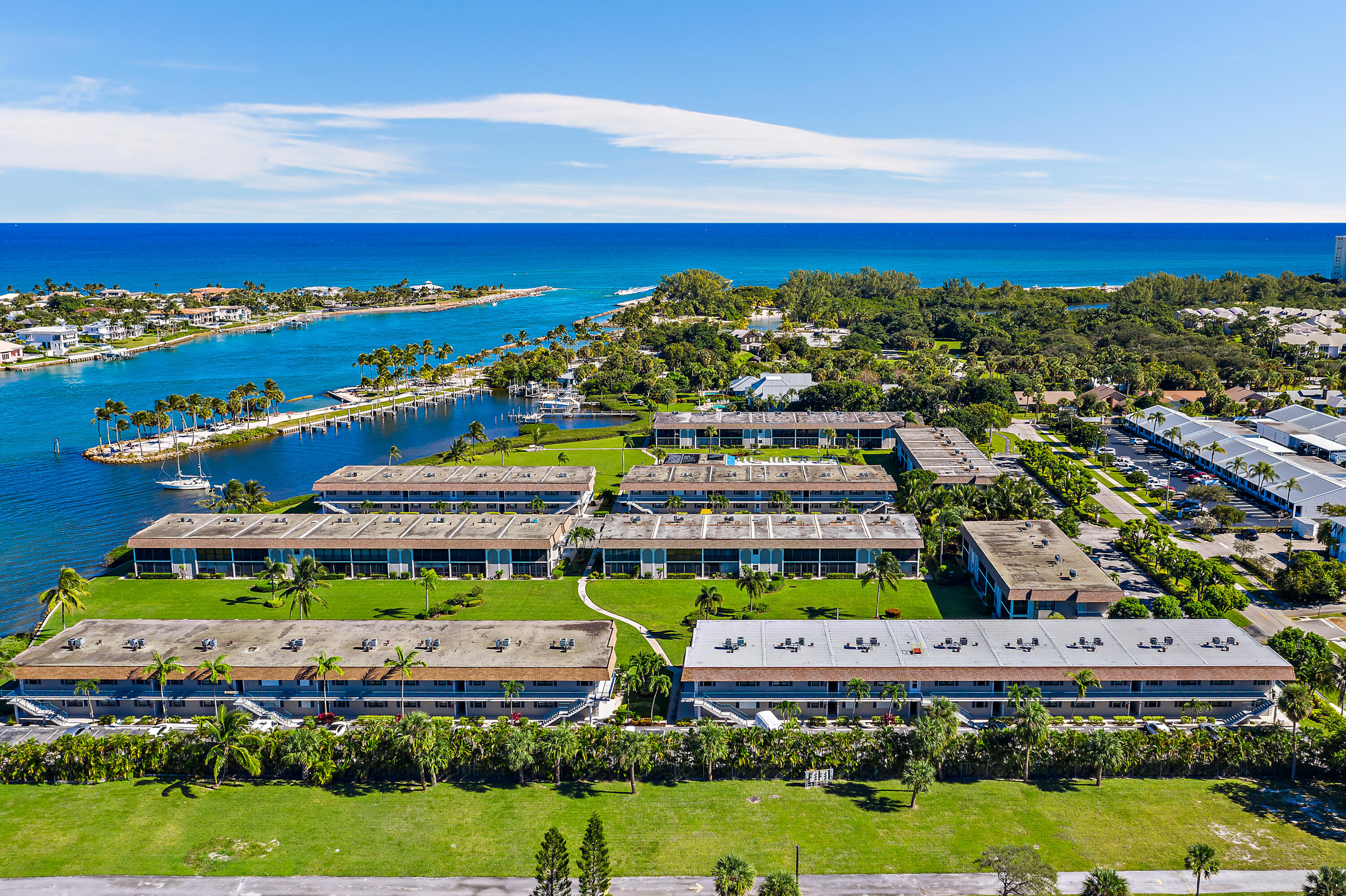 755 Saturn Street, Unit E201 Jupiter, FL 33477 - Photo 27 of 27 005-JupiterInletCondos-FL-FULL