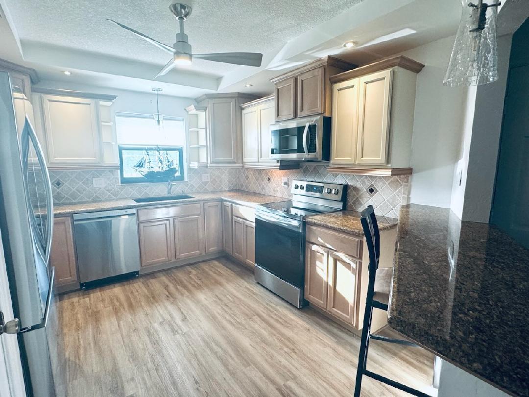 755 Saturn Street, Unit E201 Jupiter, FL 33477 - Photo 8 of 27 23078