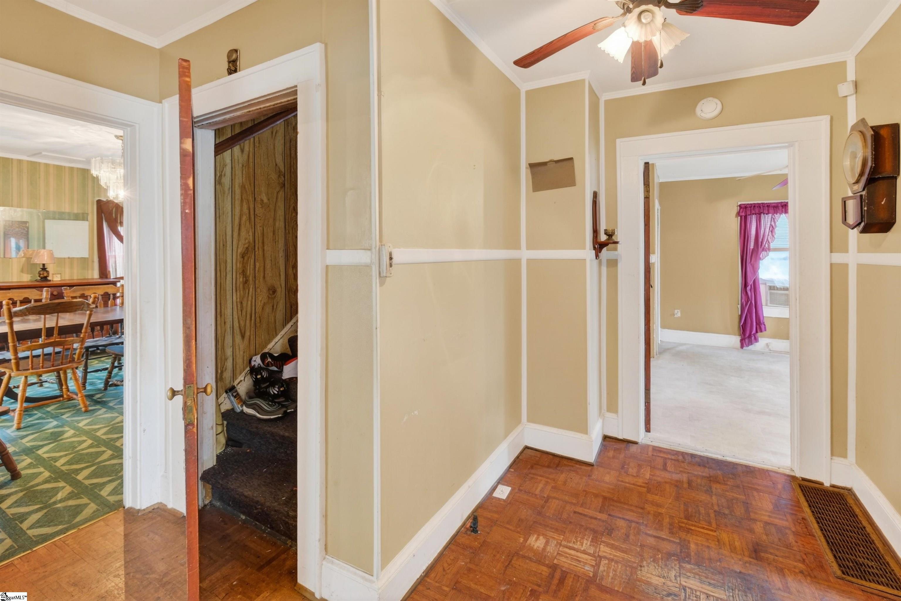 119 Kelly Street Laurens, SC 29360 - Photo 11 of 26