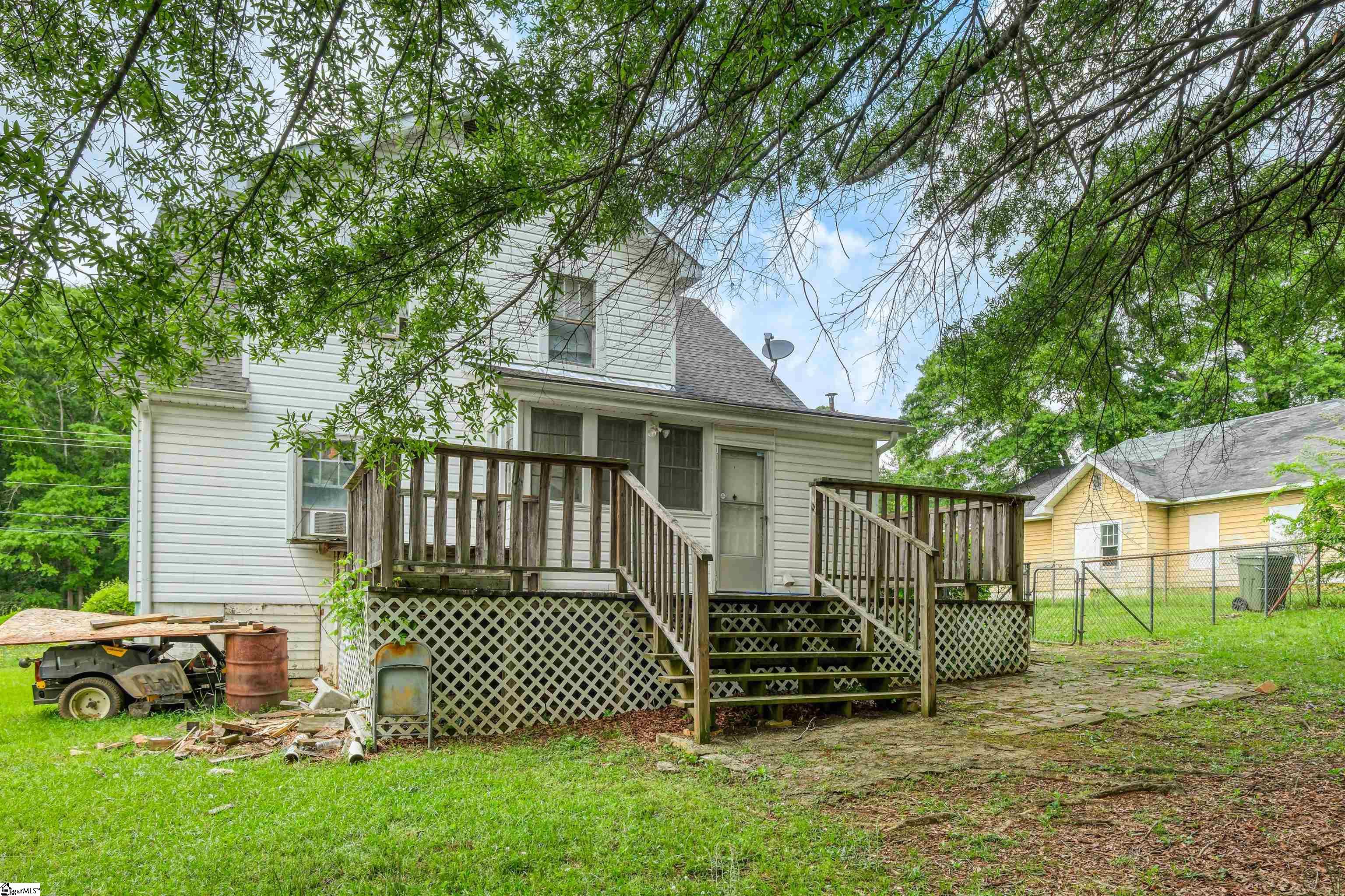 119 Kelly Street Laurens, SC 29360 - Photo 20 of 26