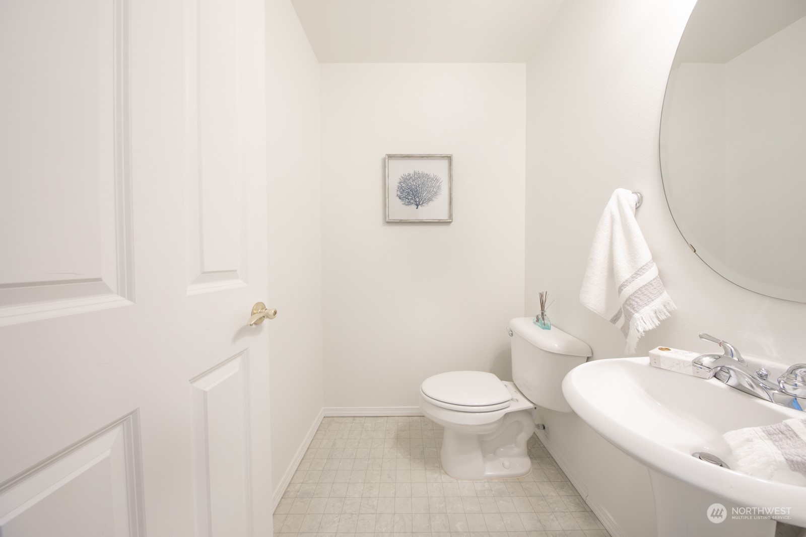 8500 Main Street, Unit F302 Edmonds, WA 98026 - Photo 15 of 22 Gallery Image 15