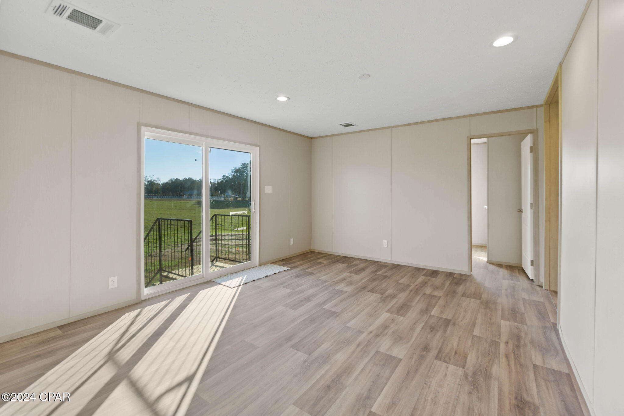 819 Tri County Road Graceville, FL 32440 - Photo 8 of 41
