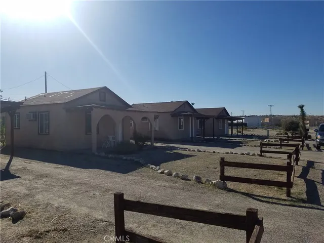 $800 | 72121 Hatch, Twentynine Palms, CA 92277