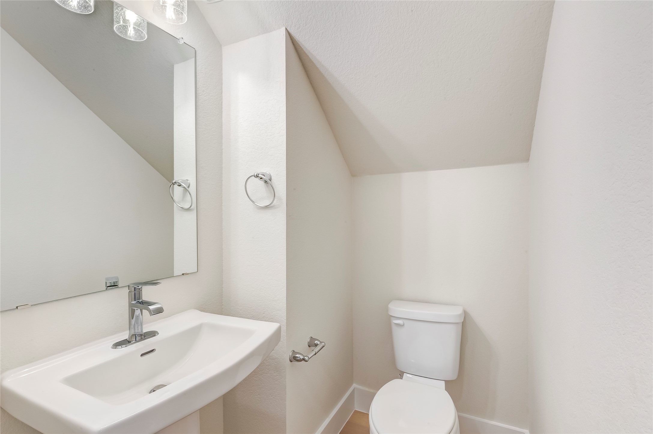 2600 Gattis School Road, Unit 401 Round Rock, TX 78664 - Photo 17 of 29 Half bath featuring toilet and baseboards