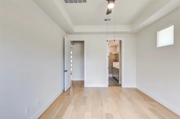 $2,200 | 2600 Gattis School Road, Unit 401, Round Rock, TX 78664