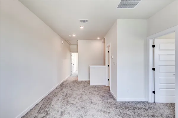 $2,200 | 2600 Gattis School Road, Unit 401, Round Rock, TX 78664