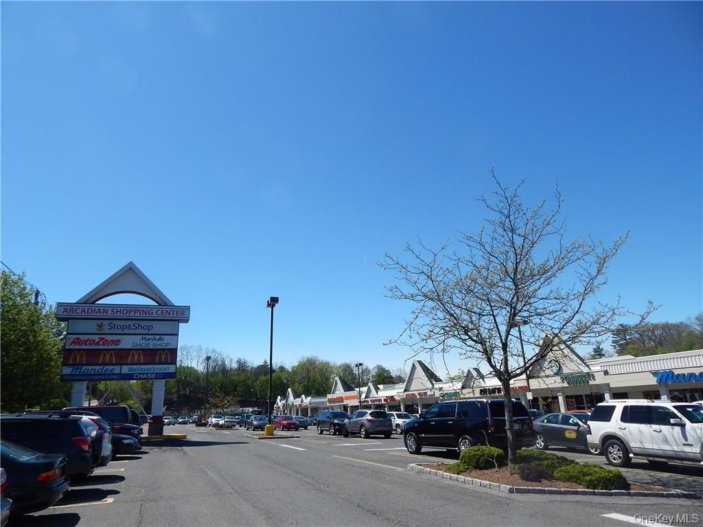 14 Glendale Road Ossining, NY 10562 - Photo 14 of 18 Arcadian Shopping Center .. Stop & Shop Supermarket, Starbucks, CVS, Shopping and Dining with Plenty of Parking.