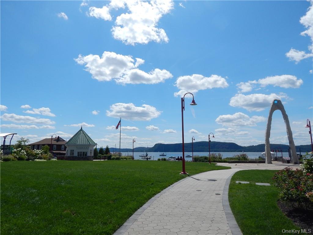 14 Glendale Road Ossining, NY 10562 - Photo 17 of 18 Henry Gourdine Park.