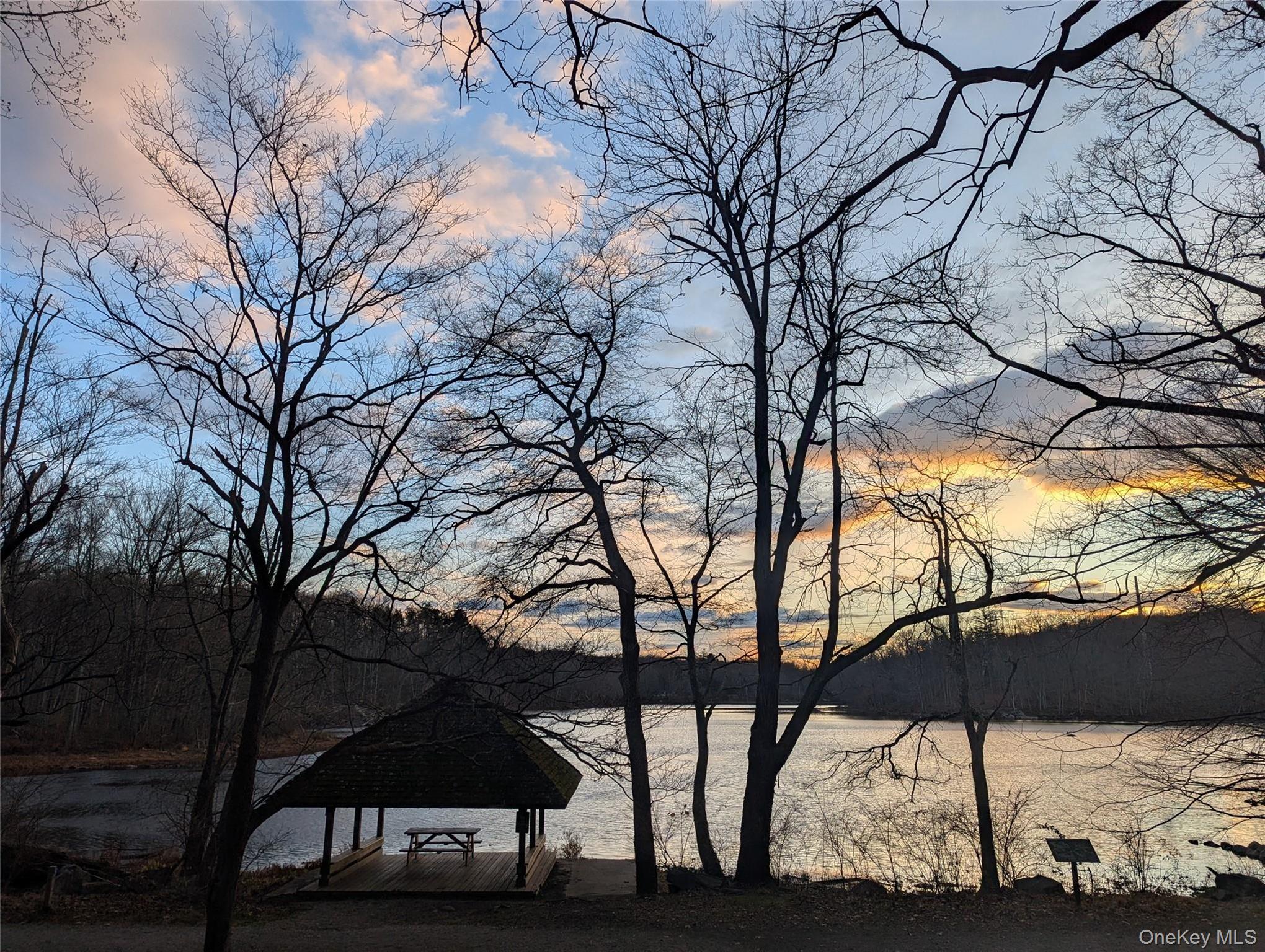 14 Glendale Road Ossining, NY 10562 - Photo 10 of 18 Teatown Lake.