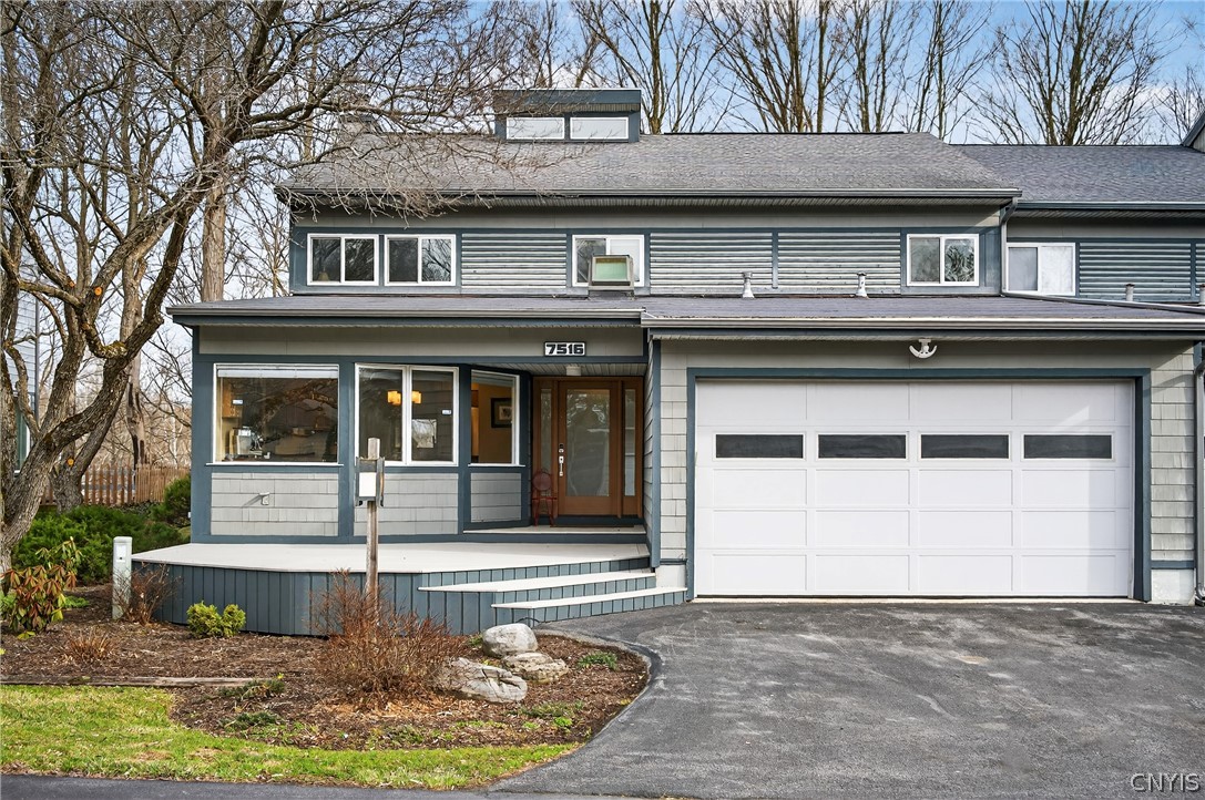 7516 Spectrum Way Manlius, NY 13066 - Photo 2 of 49